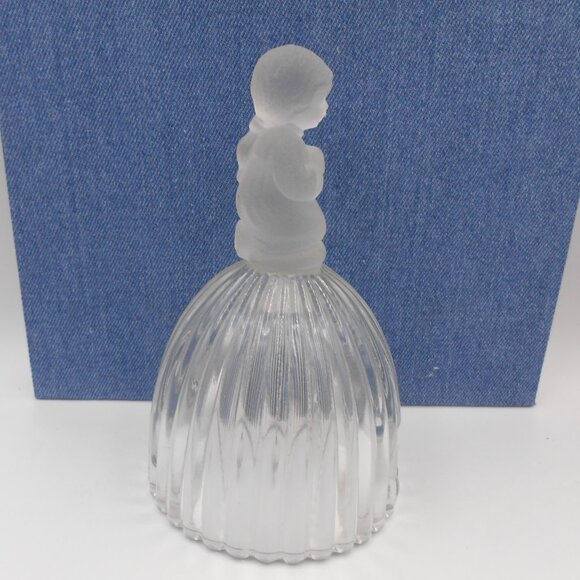 VINTAGE 1978 GOEBEL ANNUAL GLASS CRYSTAL BELL PRAYING GIRL WEST GERMANY HUMMEL - Picture 3 of 15